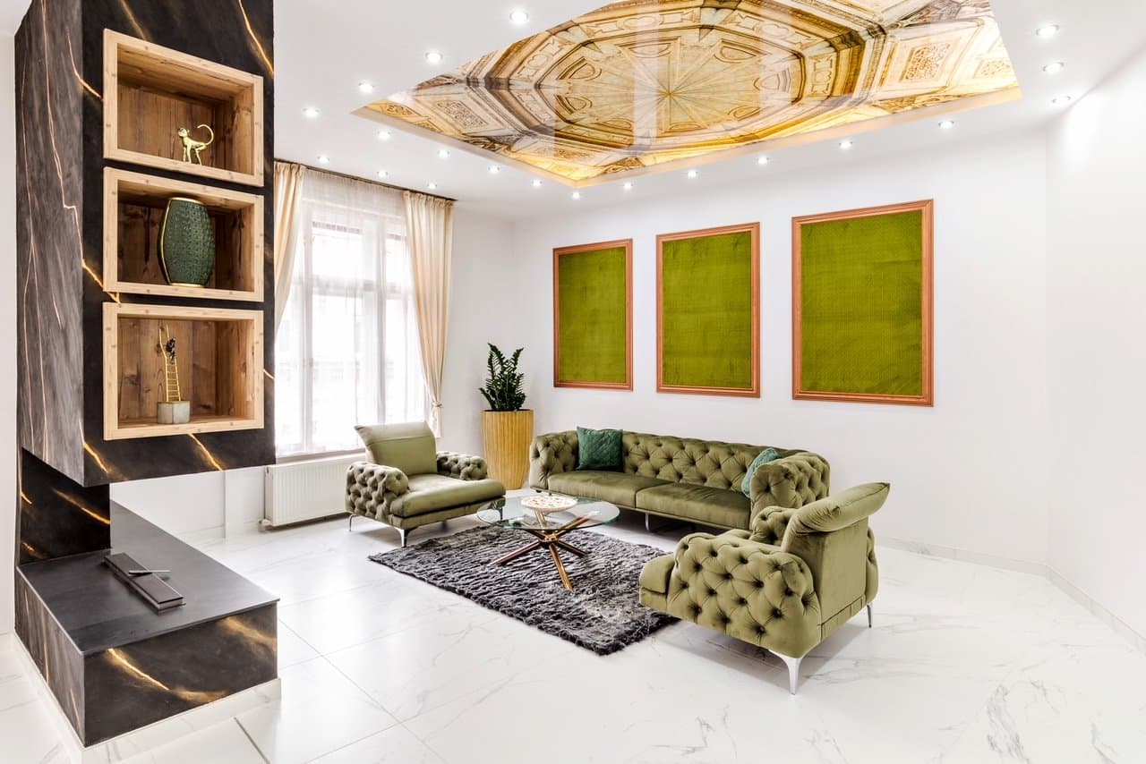 Living room with panoramic Danube and Parliament view