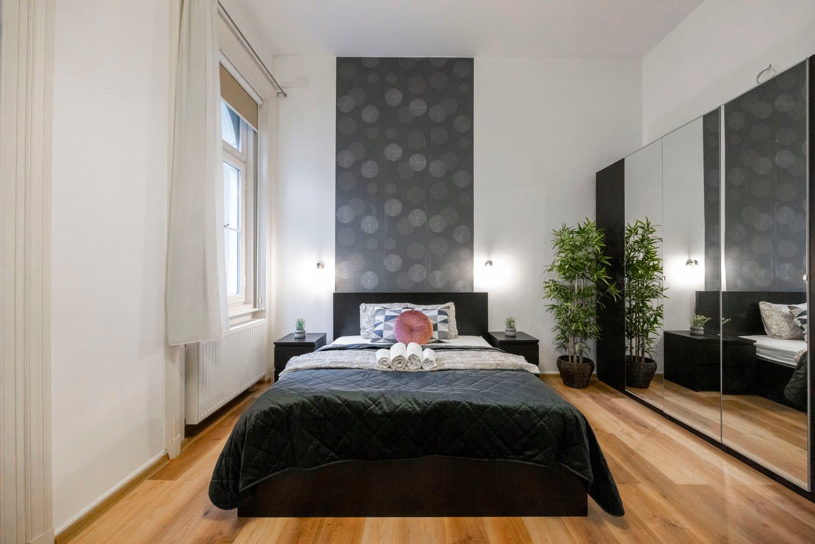 Dining area — Apartment for rent in Budapest District VI