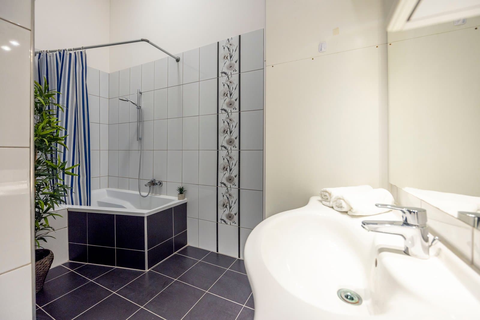 Second bedroom — Apartment for rent in Budapest District VI