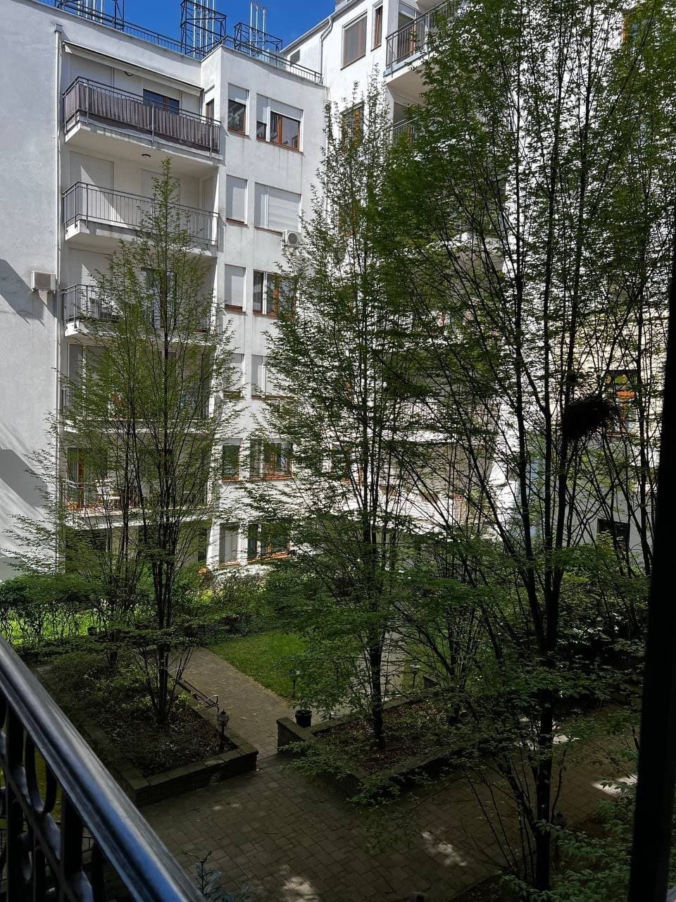 Building exterior — Apartment for Rent in Budapest – 6th District