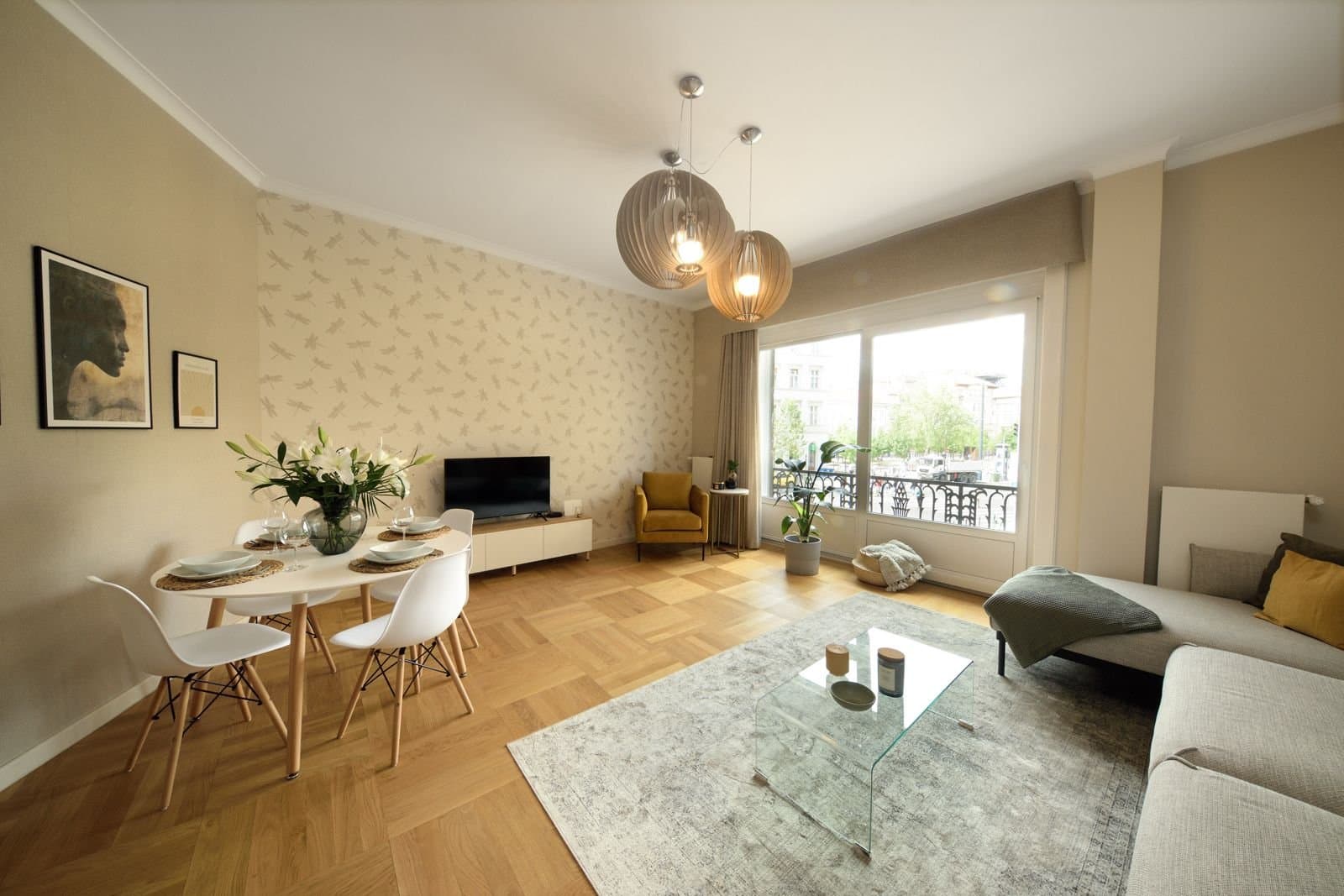 Living room — Apartment for Rent in Budapest – 5th District