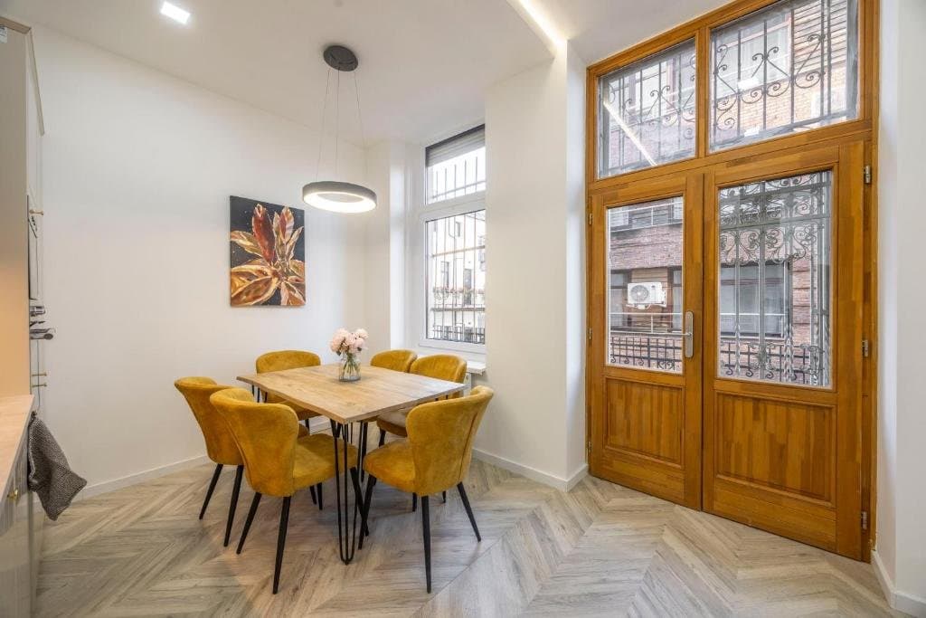 Living room — Apartment for Rent in Budapest – 6th District