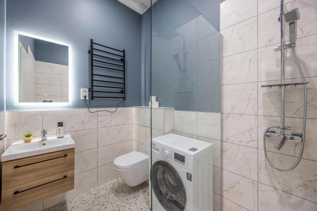 Balcony or window view — Apartment for Rent in Budapest – 6th District