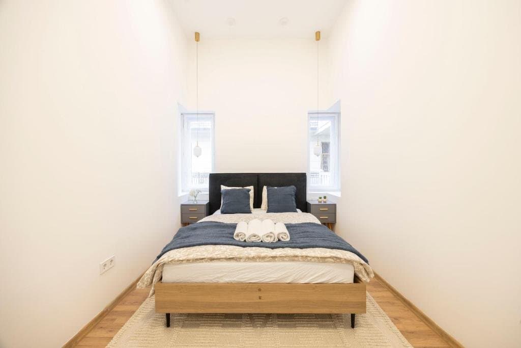 Dining area — Apartment for Rent in Budapest – 6th District