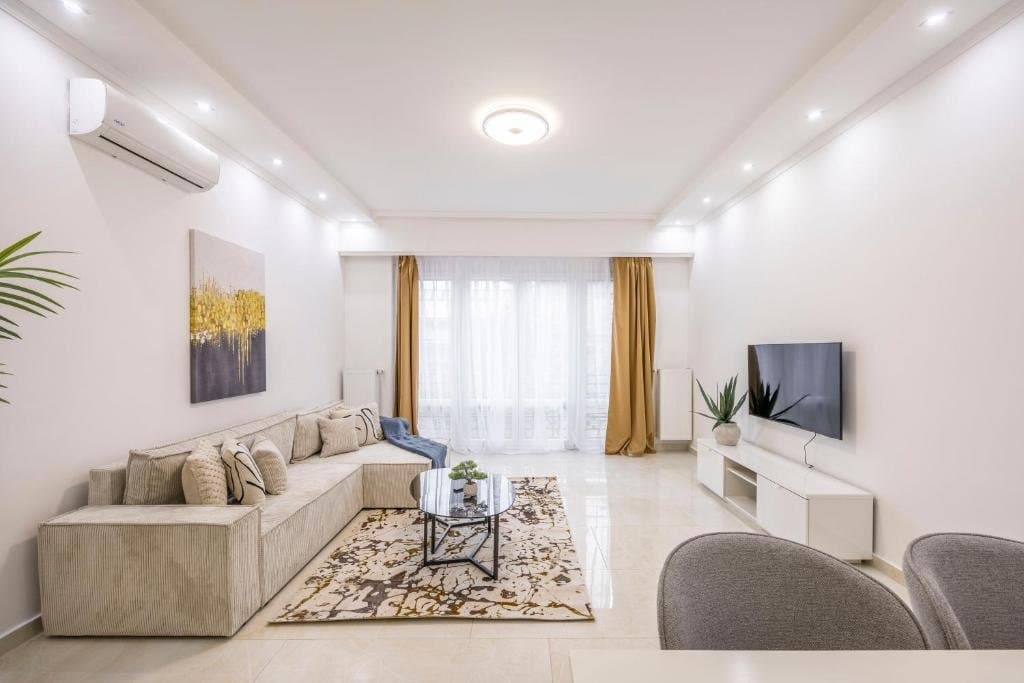 Hallway — Apartment for Rent in Budapest – 6th District