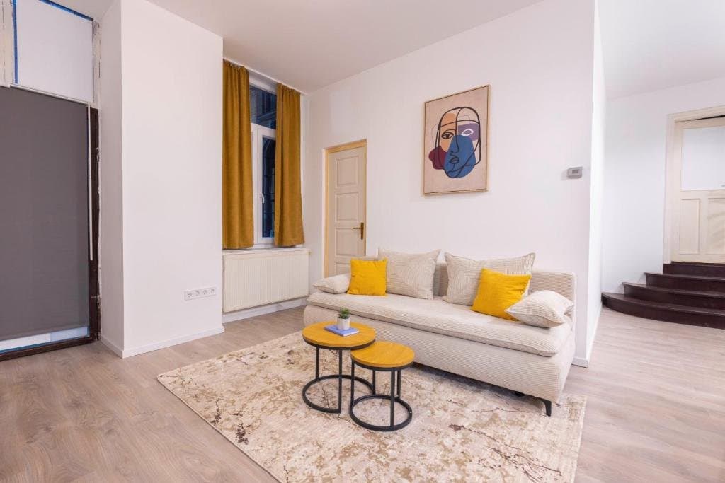 Bedroom — Apartment for Rent in Budapest – 6th District