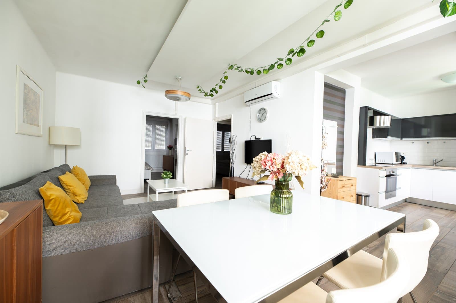 Balcony or window view — Apartment for Rent in Budapest – 6th District