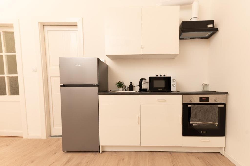 Bedroom — Apartment for Rent in Budapest – 6th District