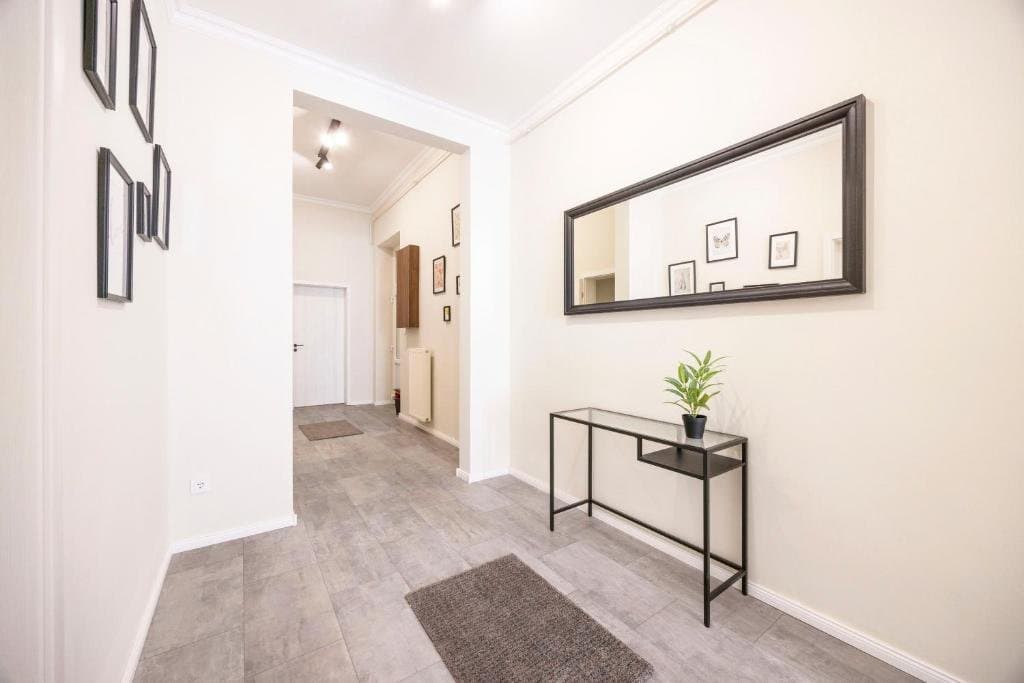 Kitchen — Apartment for Rent in Budapest – 6th District