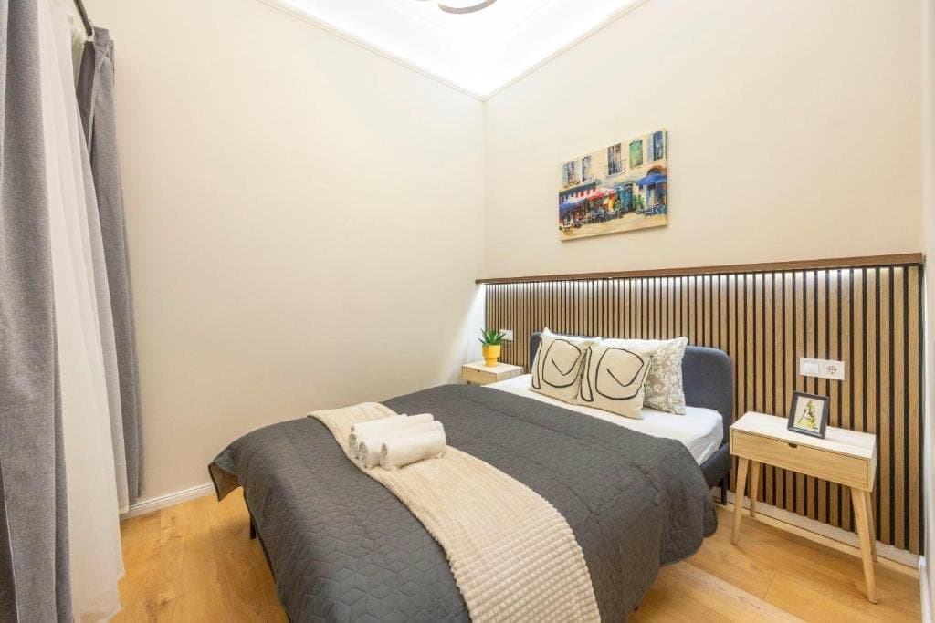Bathroom — Apartment for Rent in Budapest – 6th District