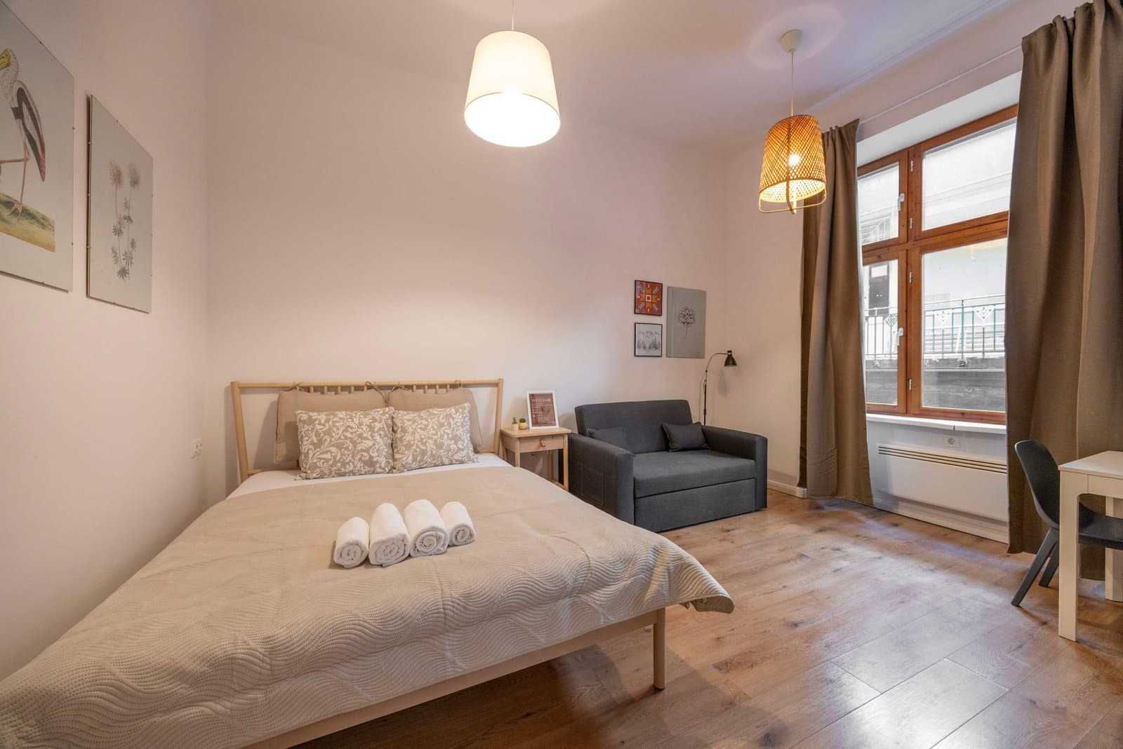 Balcony or window view — Studio Apartment for Rent in Budapest – 6th District