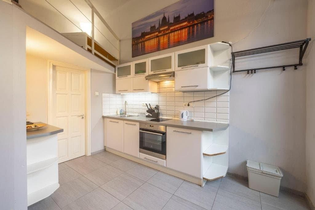 Kitchen — Studio Apartment for Rent in Budapest – 6th District