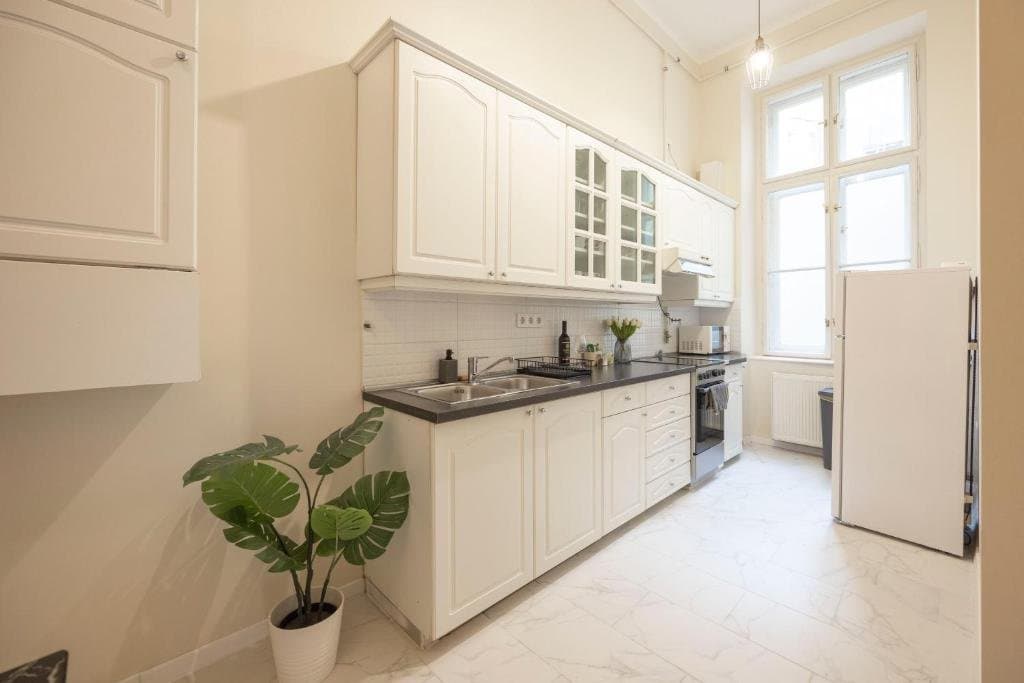 Bedroom — Apartment for Rent in Budapest – 6th District