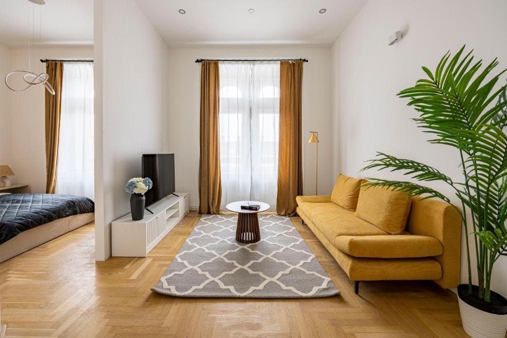 Bathroom — Apartment for Rent in Budapest – 6th District
