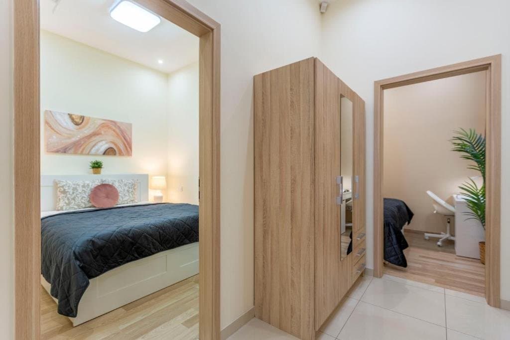 Balcony or window view — Apartment for Rent in Budapest – 6th District