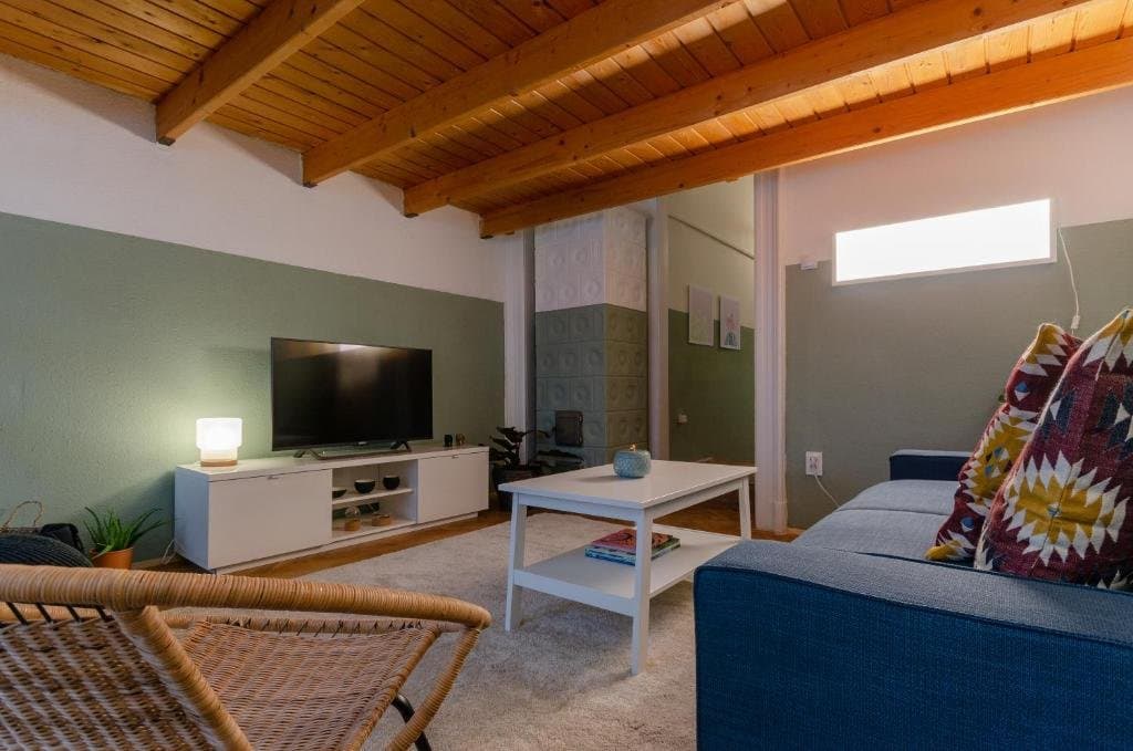 Bathroom — Studio for Sale in Budapest – District 7th