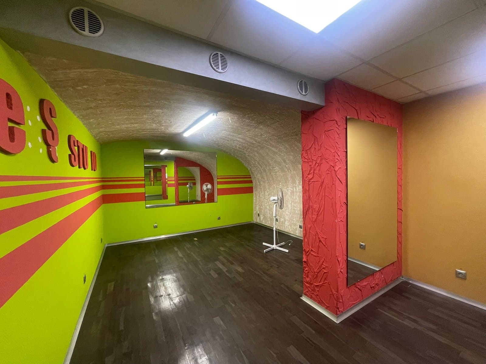Bedroom — Commercial Property for Rent 2026 –  Budapest 8th District