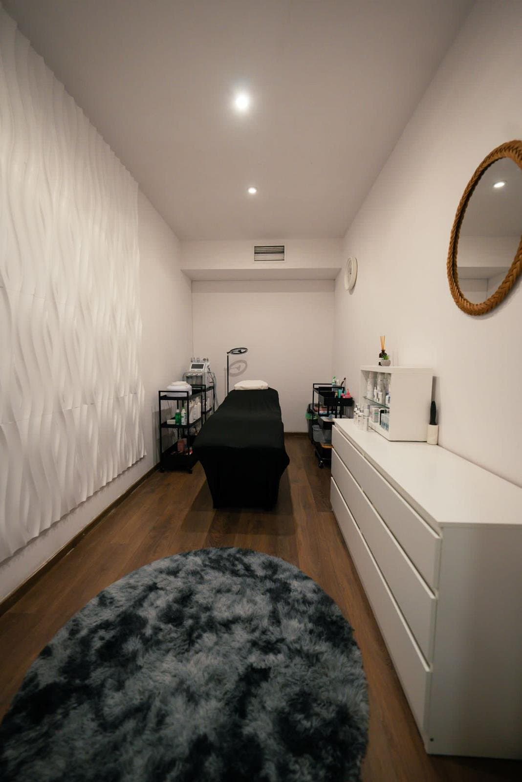 Bedroom — Premium Commercial Space for Rent – Budapest 6th District, Paulay Ede utca-commercial 2026 Budapest