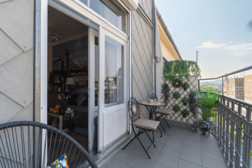 Kitchen — Bright 2-Bedroom Apartment for Rent – Budapest 5th District