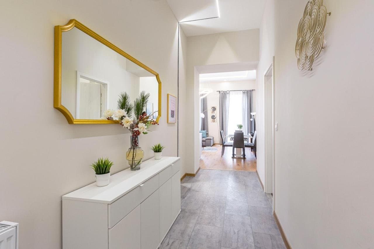 Kitchen — Central 3-Bedroom Apartment for Rent –District 7, Budapest