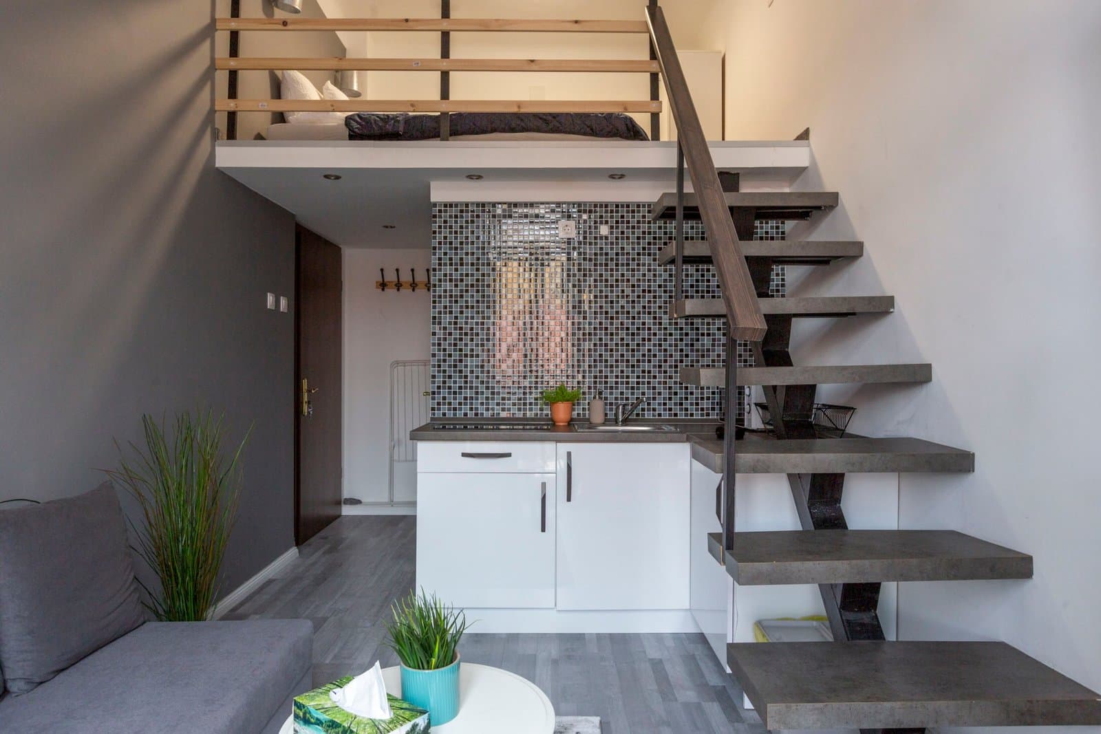 Dining area — Small Studio Gallery Apartment for Rent – Budapest 7th District