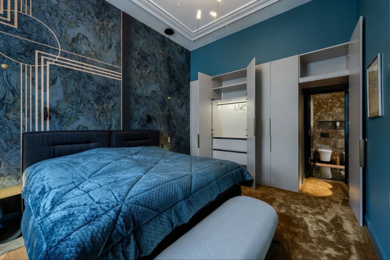 Bathroom — Luxury 2-Bedroom Apartment for Rent –  Budapest V District