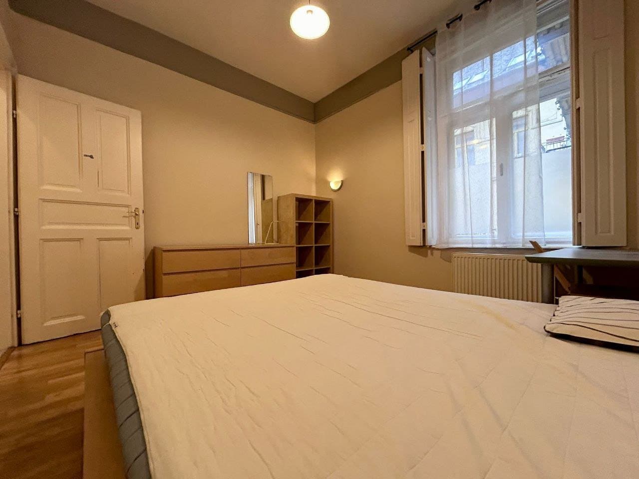 Dining area — 3-Bedroom Apartment Budapest 9th District – For Rent