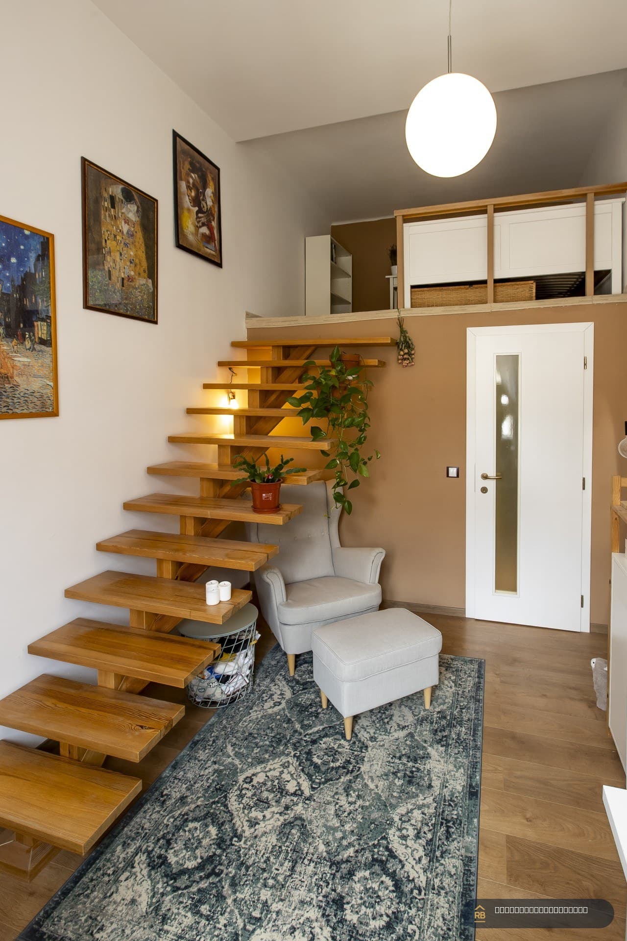 3-Bedroom Király Street Apartment for Sale – Budapest VII