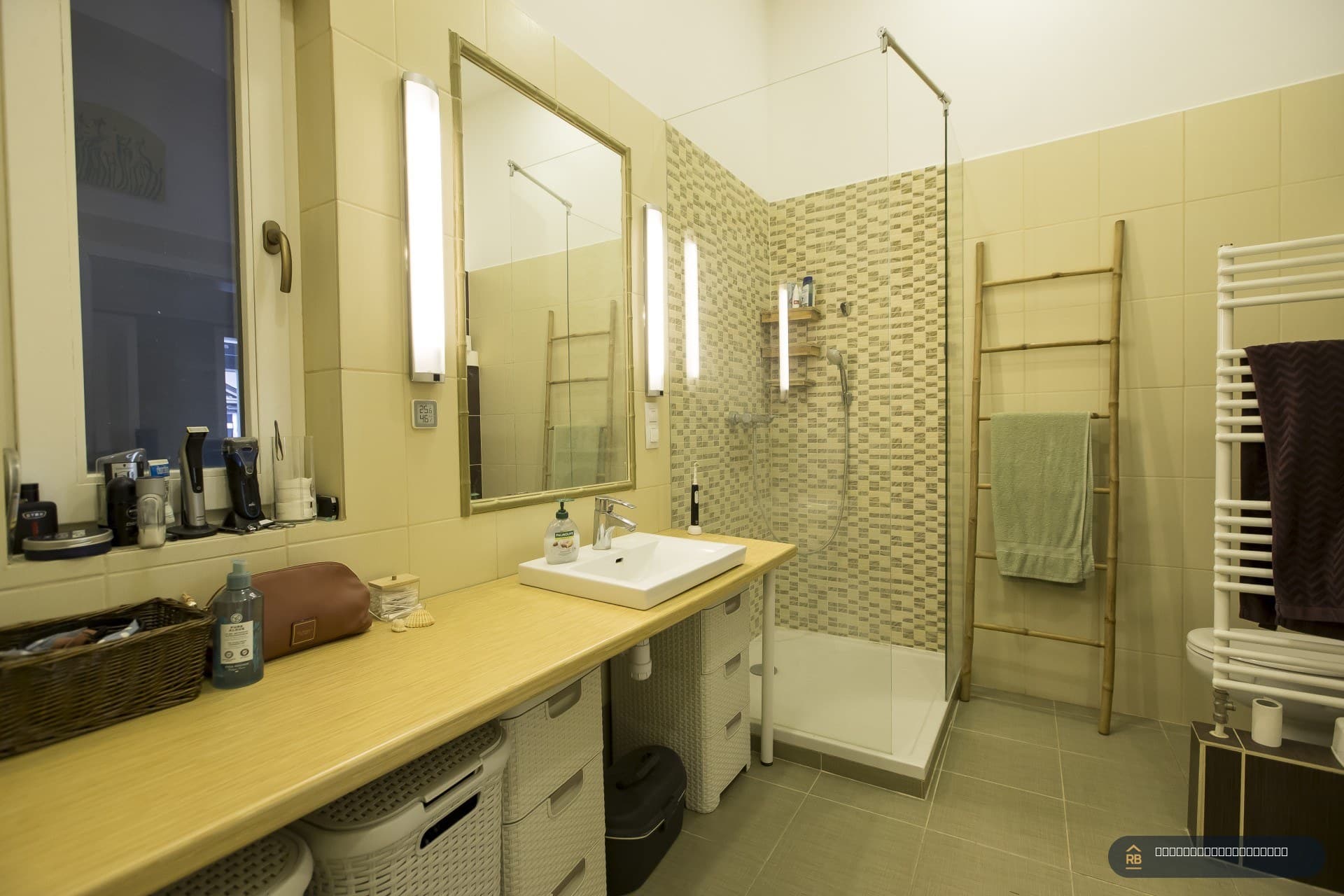3-Bedroom Király Street Apartment for Sale – Budapest VII