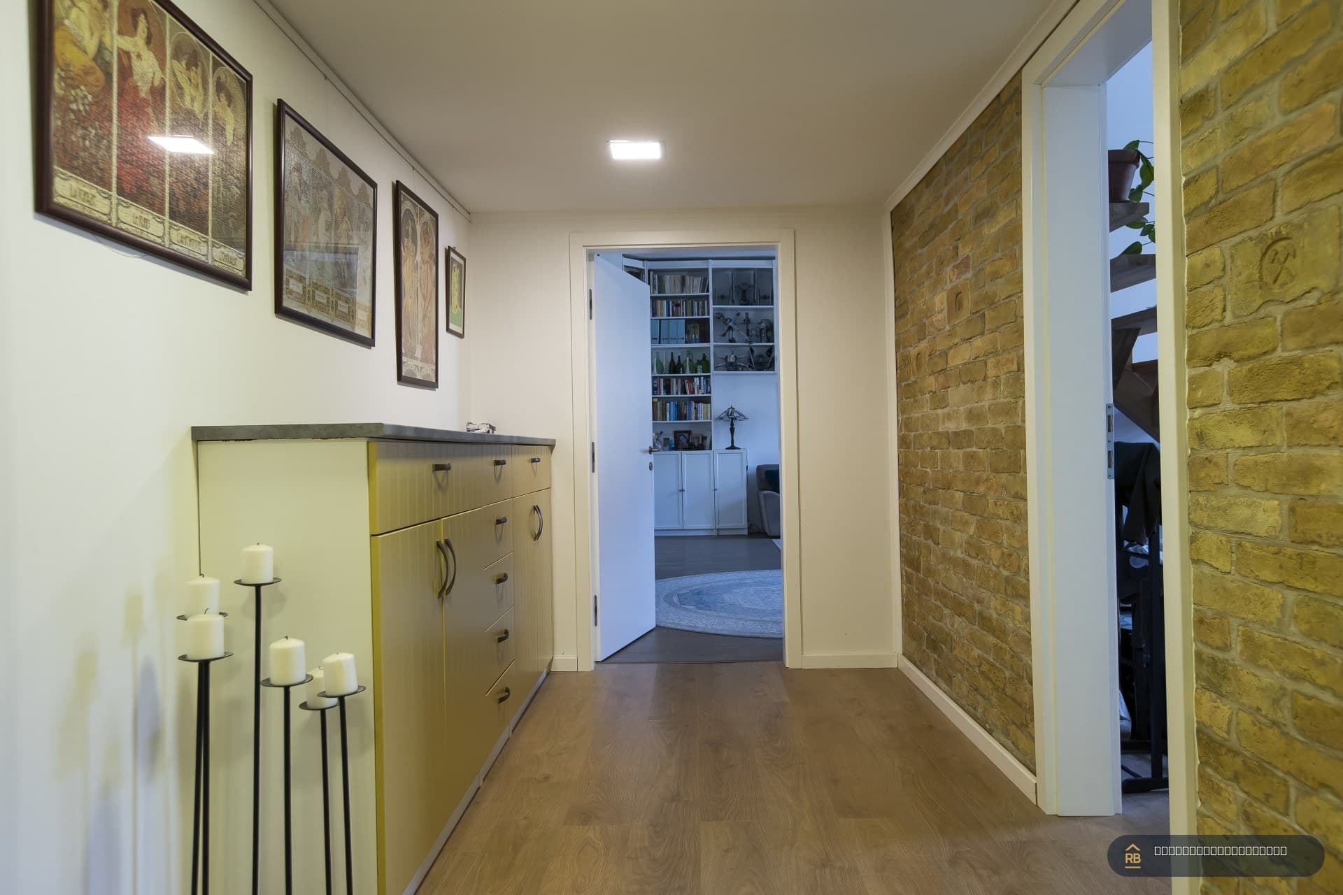 3-Bedroom Király Street Apartment for Sale – Budapest VII