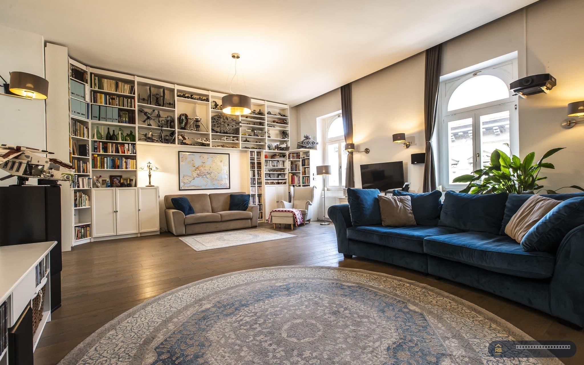 3-Bedroom Király Street Apartment for Sale – Budapest VII