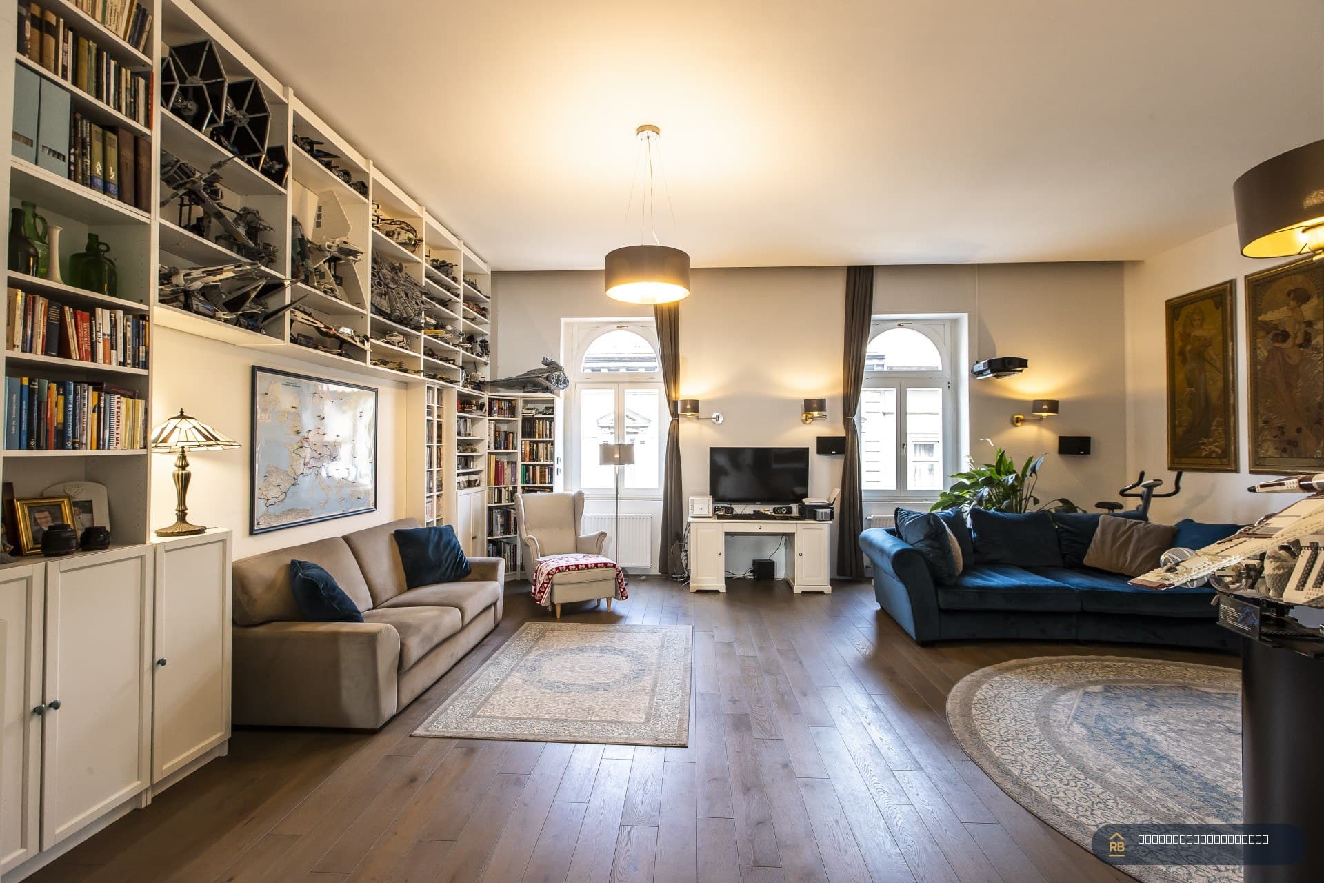 3-Bedroom Király Street Apartment for Sale – Budapest VII