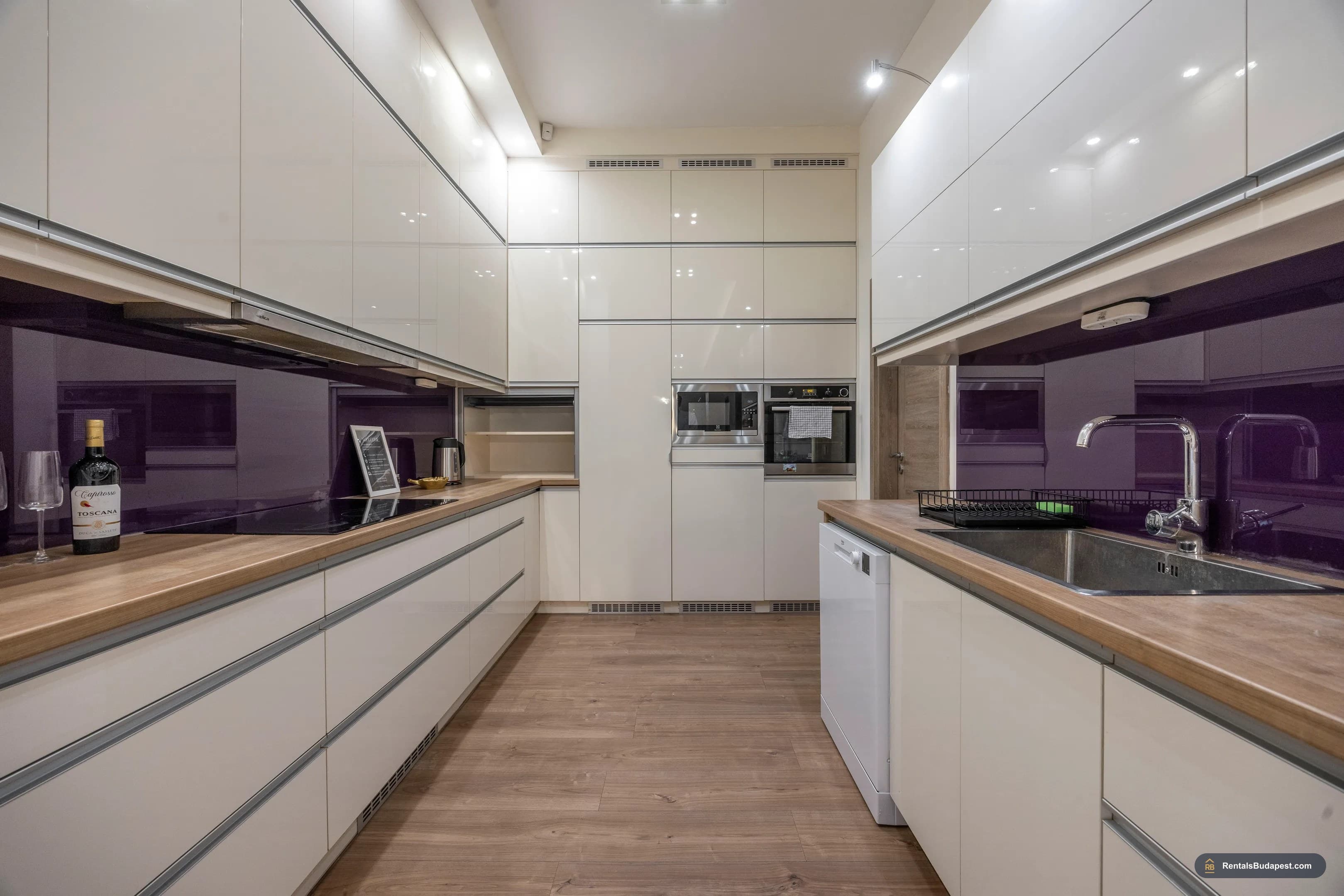 5-Bedroom Luxury Apartment for Sale – Király utca 24, Budapest VI