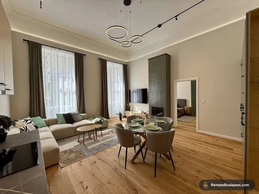 4-Bedroom Apartment for Sale – Szent István körút 23, Budapest V