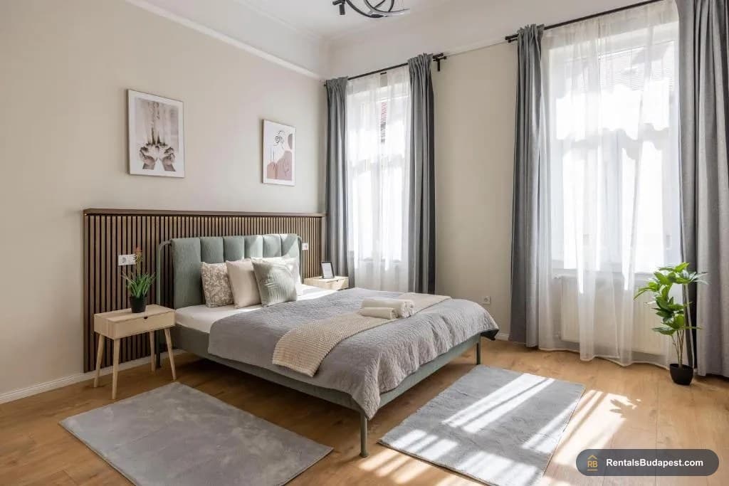 4-Bedroom Apartment for Sale – Izabella utca 77, Budapest VI