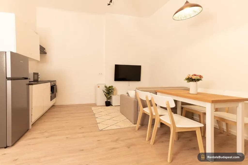 2-Bedroom Apartment for Sale - Mozsár utca 6, District VI