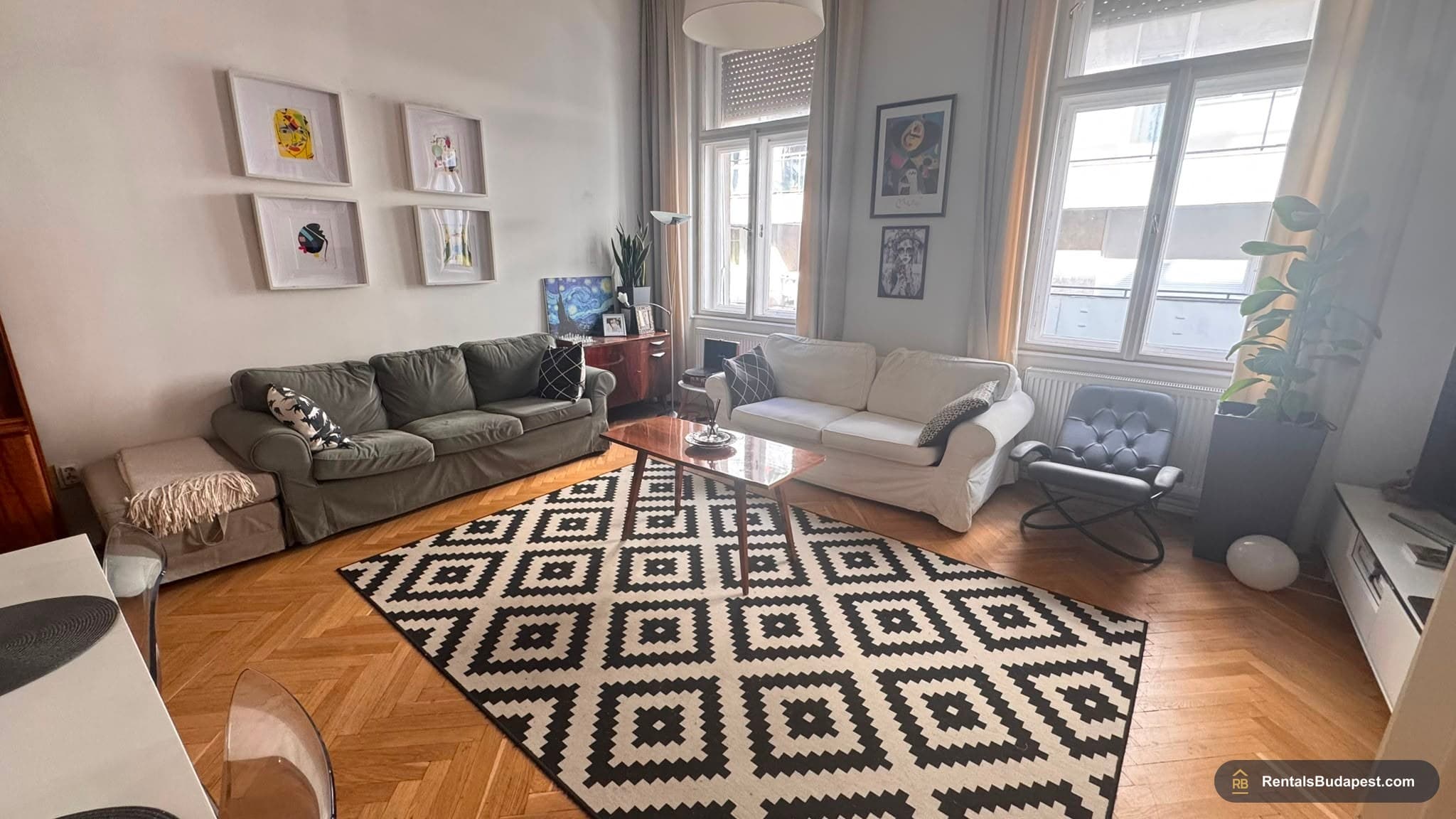 2-Bedroom Apartment for Rent - Petőfi Sándor Street, District V