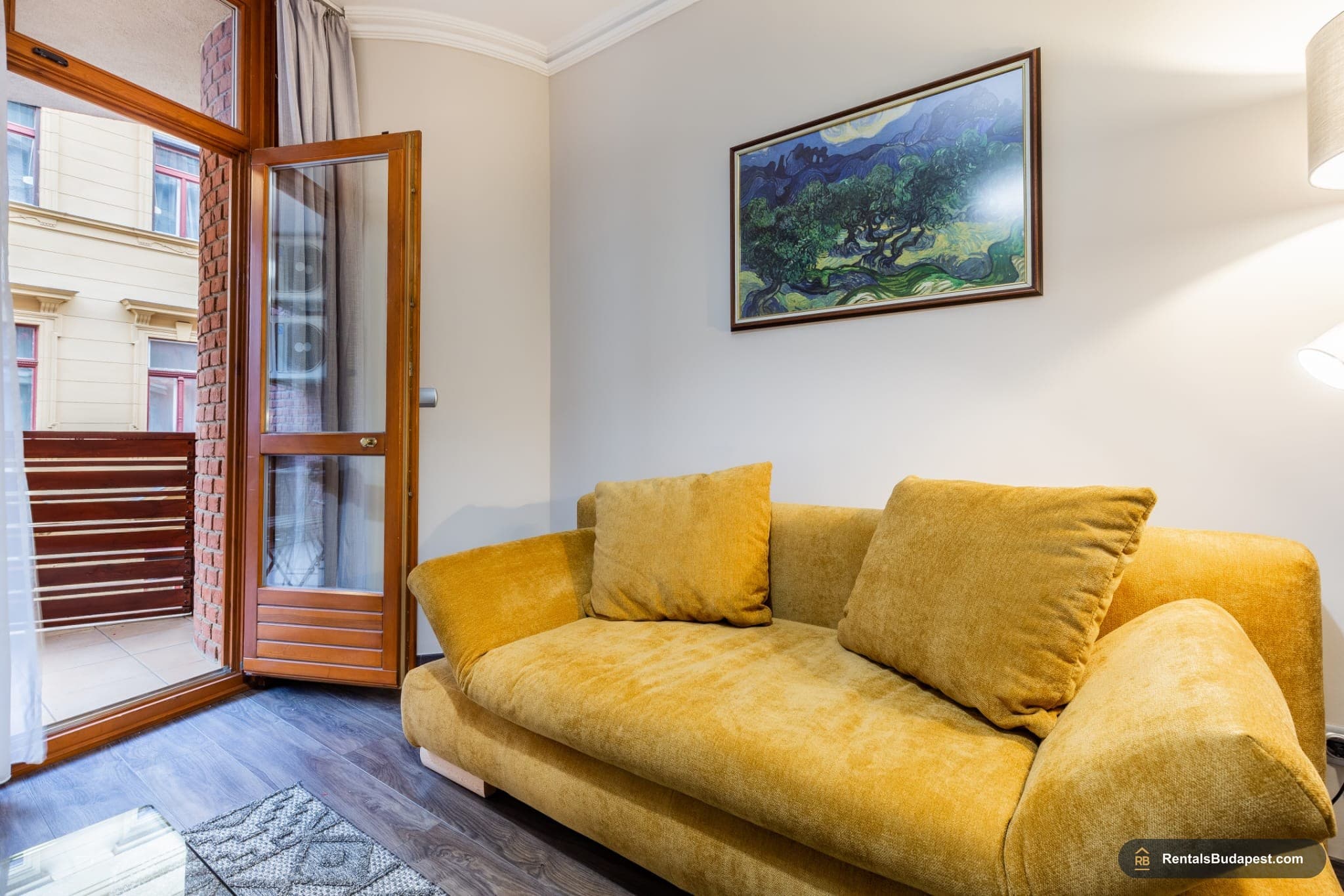 1-Bedroom Apartment for Rent - Lovag utca 8, District VI