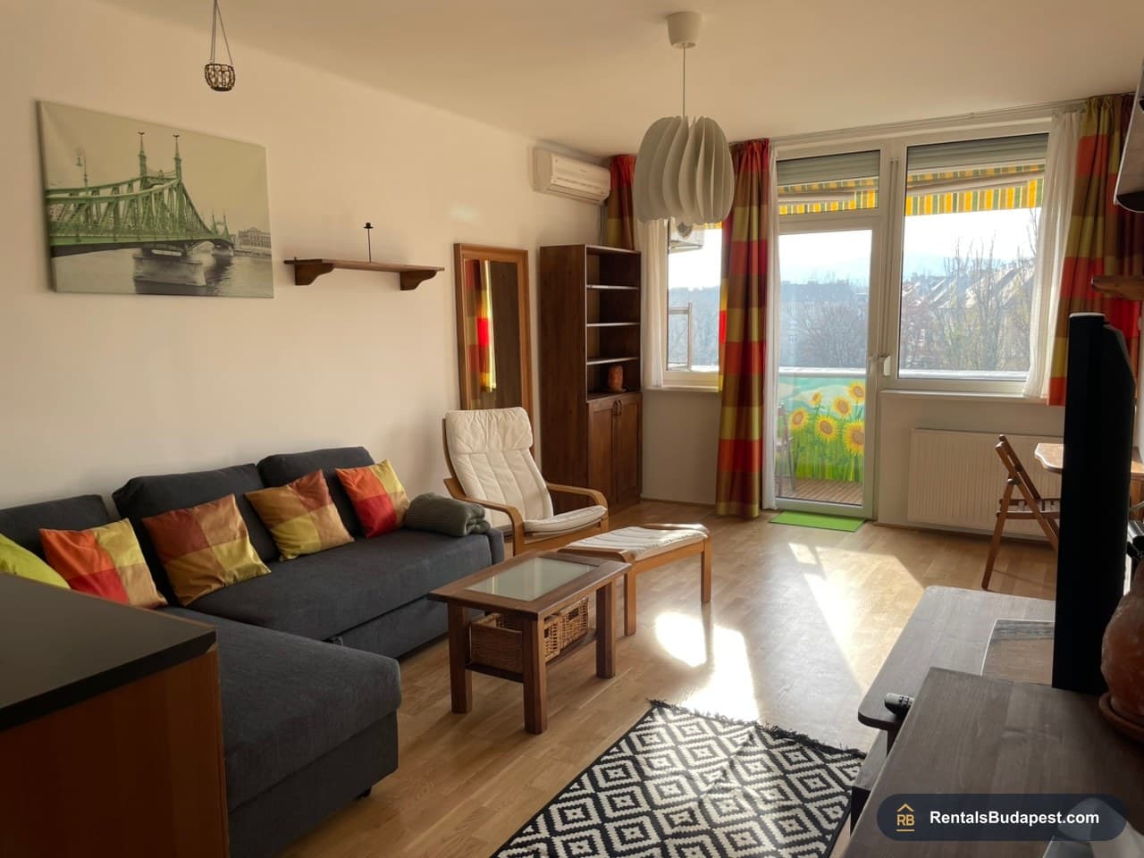 2-Bedroom Apartment for Rent in Böszörményi Street, District XII
