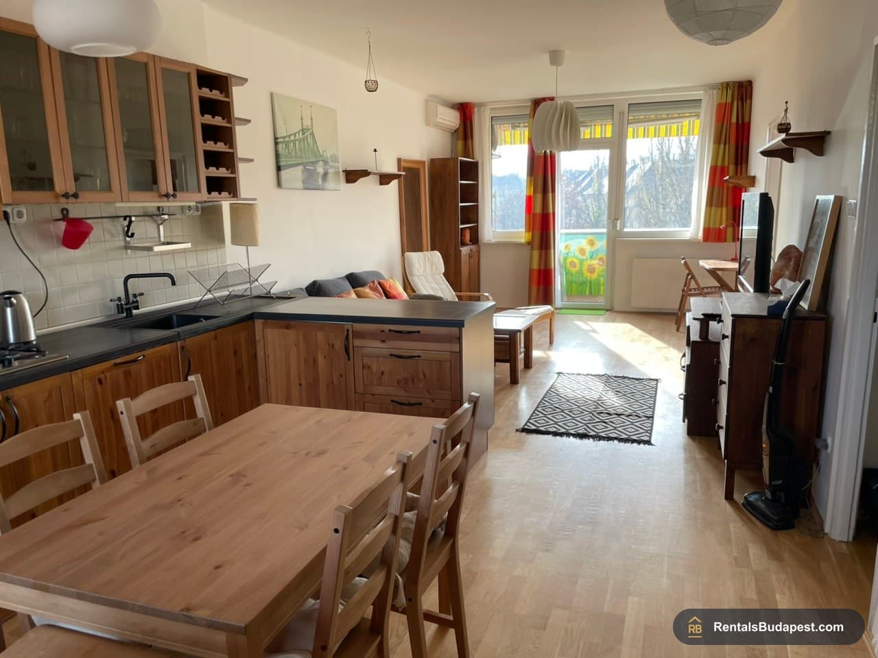 2-Bedroom Apartment for Rent in Böszörményi Street, District XII