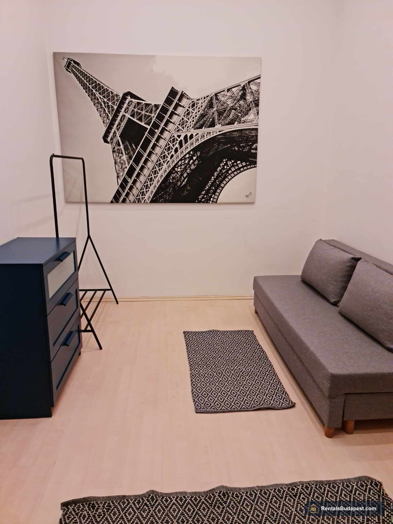 Apartment for Rent in Budapest District 5 | Hold utca
