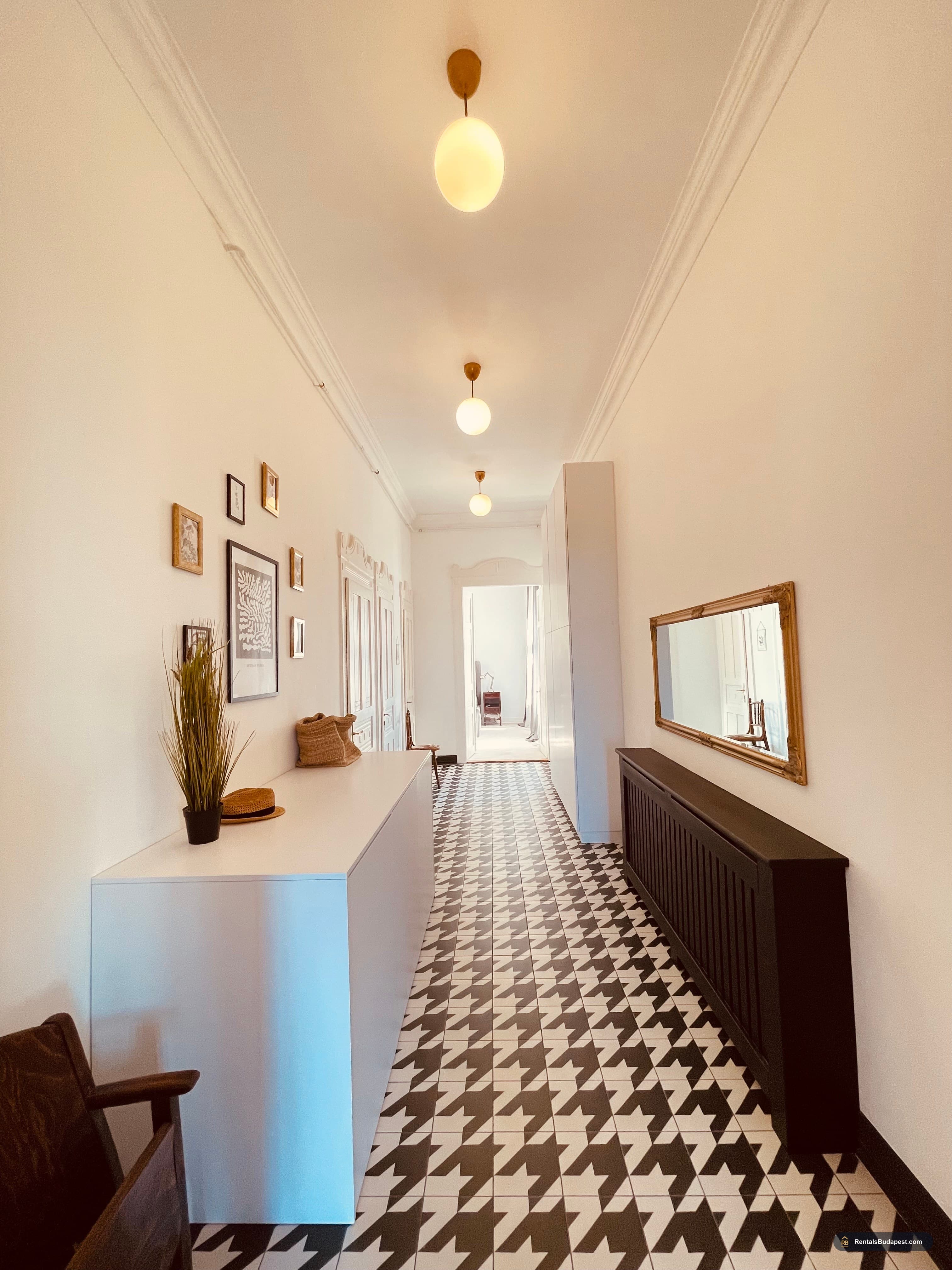 2-Bedroom Apartment for Rent in Budapest District 14