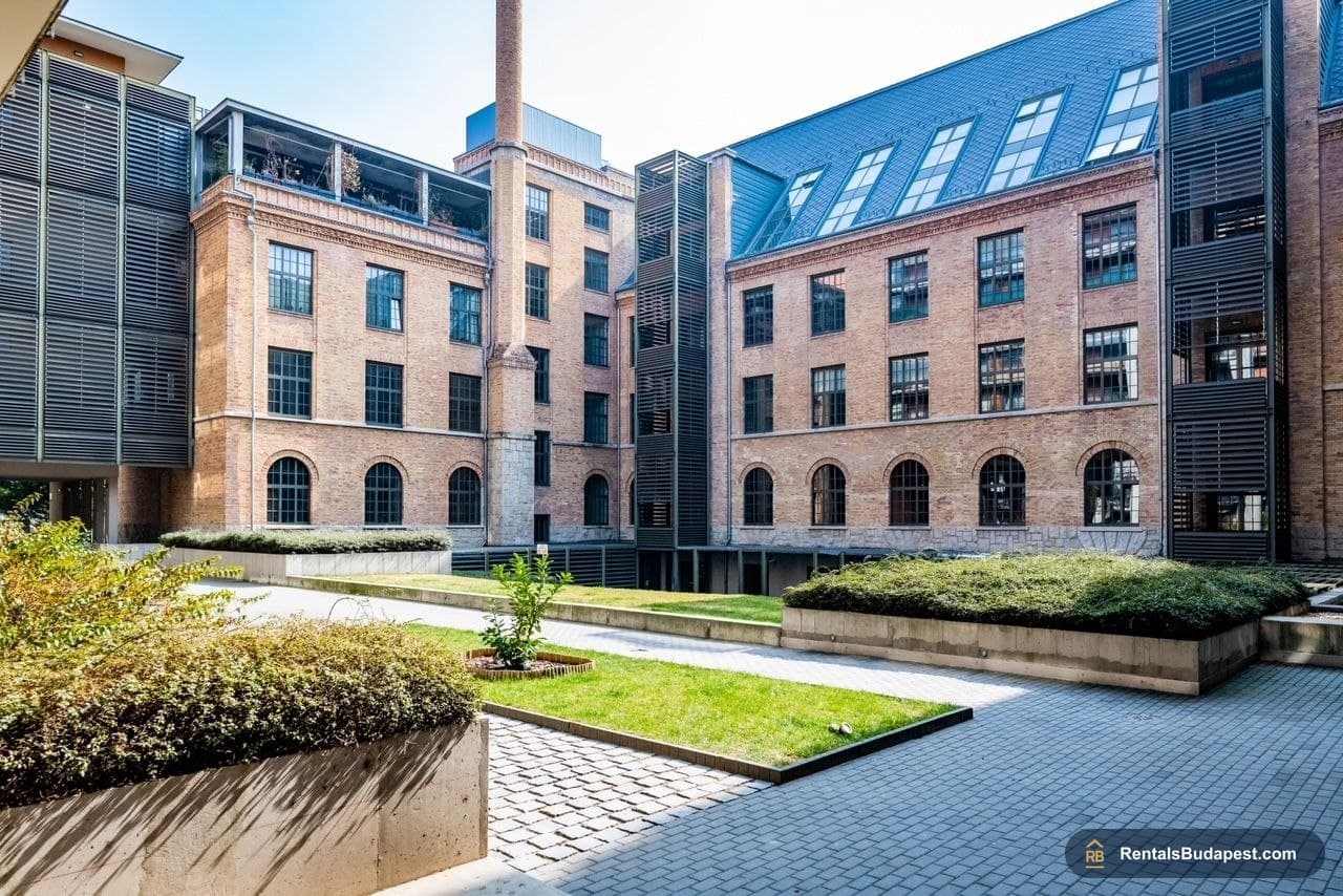 1-Bedroom Apartment for Sale in Budapest District 13