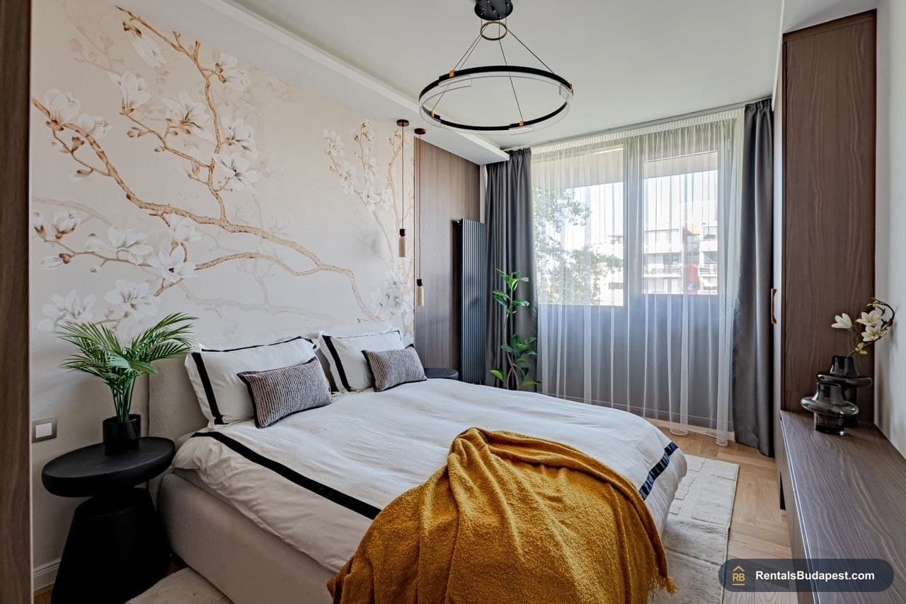 1-Bedroom Apartment for Sale in Budapest District 13