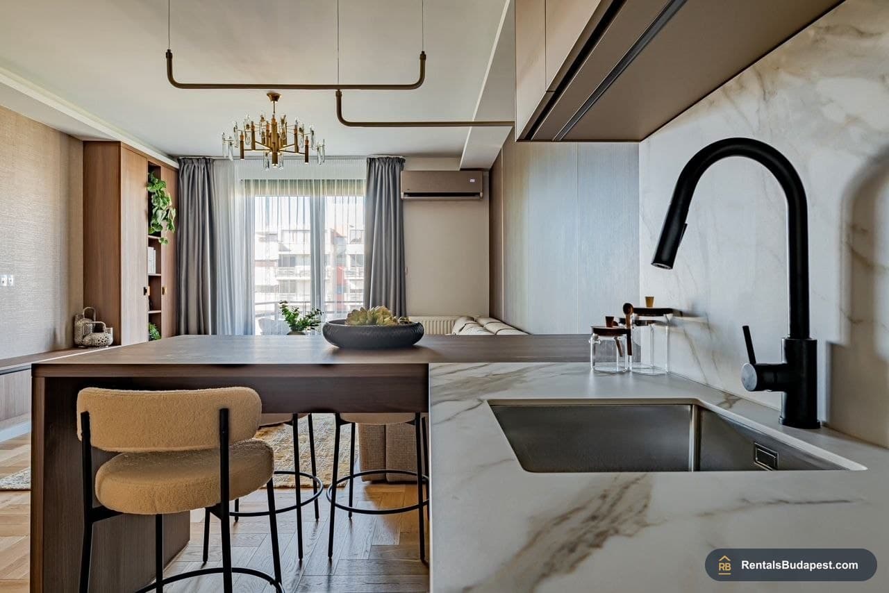 1-Bedroom Apartment for Sale in Budapest District 13