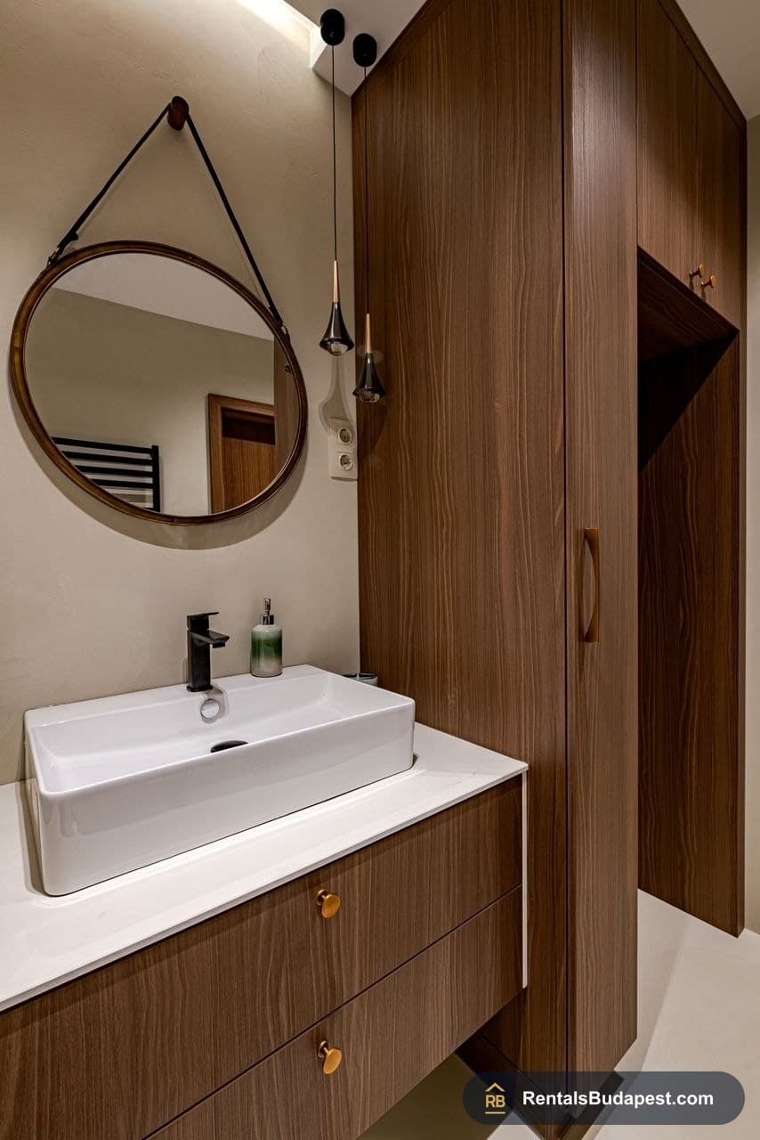 1-Bedroom Apartment for Sale in Budapest District 13