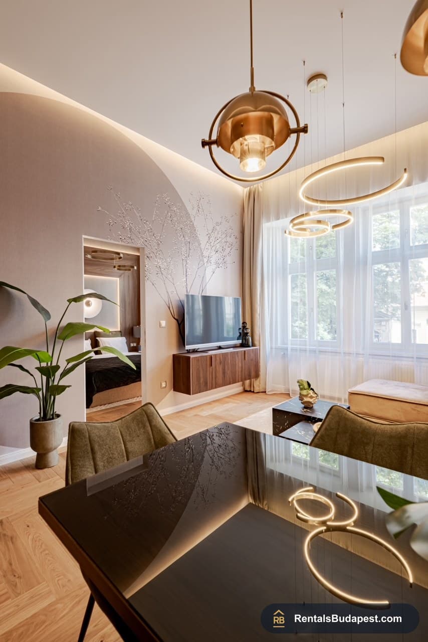 Renovated 2-Bedroom Apartment with Garden Views for Sale | Veres Pálné utca, District 5