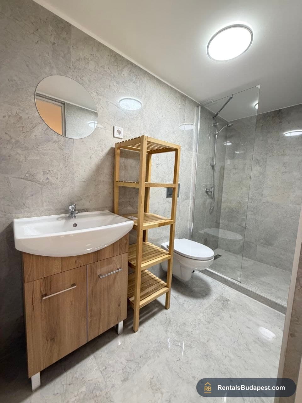 Investment Property for Sale in Budapest District 6