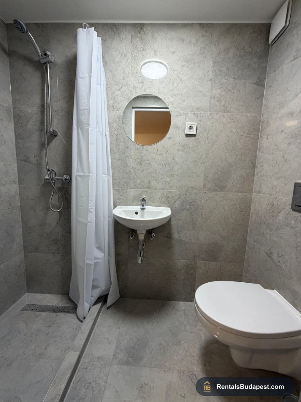 Investment Property for Sale in Budapest District 6