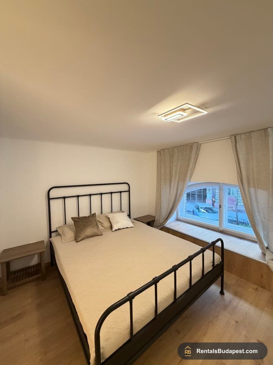 Investment Property for Sale in Budapest District 6